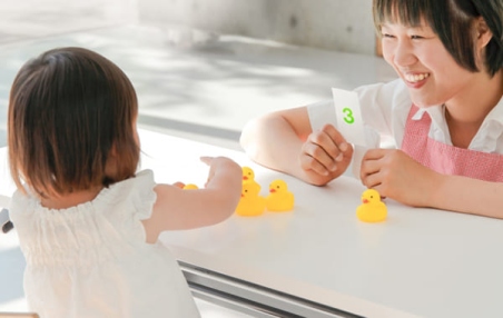 保育園の 一時保育 と保育士さんの仕事内容について 特集 保育士転職 求人なら ほいとも