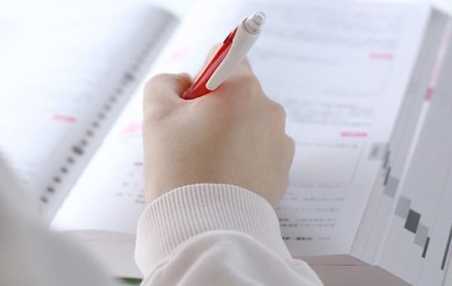 保育士資格を通信教育で勉強することのメリットは 特集 保育士転職 求人なら ほいとも 保育士資格を通信教育で勉強することのメリットは 特集 保育士転職 求人なら ほいとも