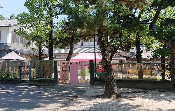 百萬遍保育園　社会福祉法人百萬遍ともいき会