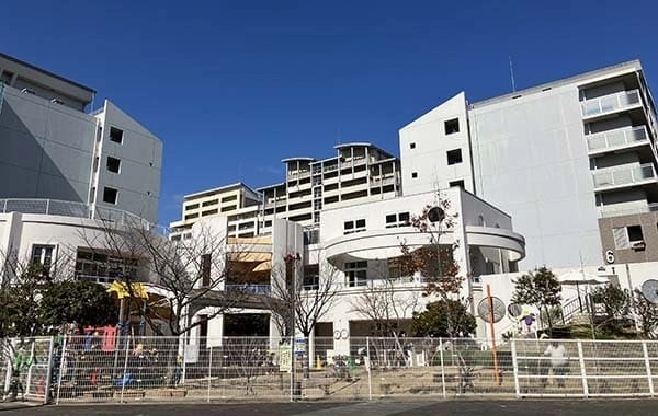 幼保連携型認定こども園　はっとこども園