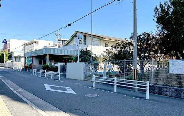 大阪商業大学付属幼稚園　学校法人谷岡学園