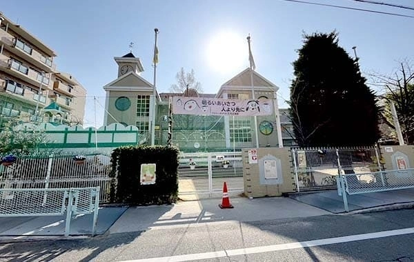 学校法人阪急学園　認定こども園　阪急幼稚園