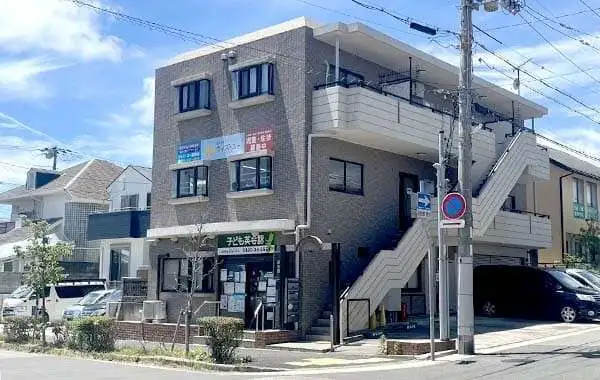 合同会社Each will　ウィズ・ユー鈴蘭台