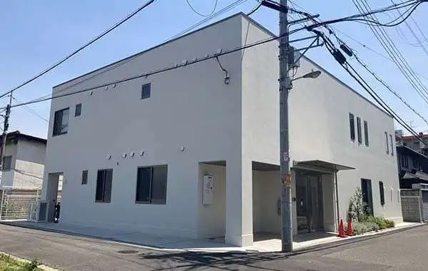 株式会社ポピンズエデュケア　ポピンズナーサリースクール巽
