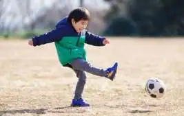 保育園での秋冬の外遊び！健康と安全に気をつけて、めいっぱい楽しもう！