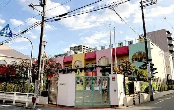 あべの翔学高等学校附属朝陽幼稚園